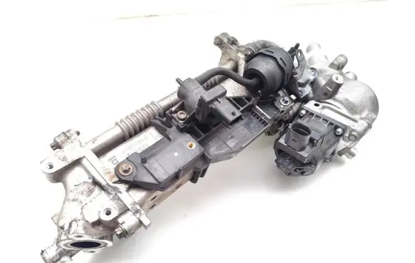 Opel Astra J EGR valve 55574896 MM1136G V29007672