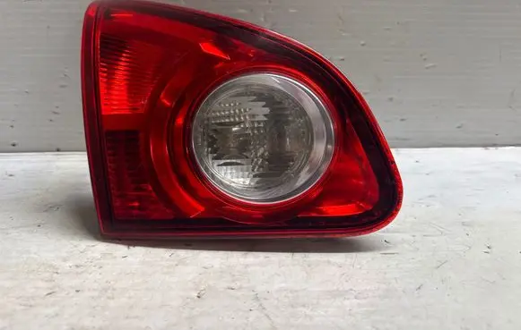 Nissan Qashqai Tailgate rear/tail lights 