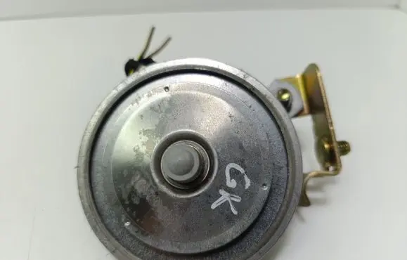 Volkswagen PASSAT B5.5 Horn signal 722367