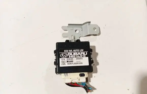Subaru Outback Light module LCM 3560020095