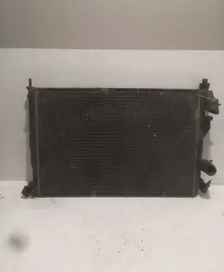 Renault Scenic I Coolant radiator 8200062691 868405P RM1260