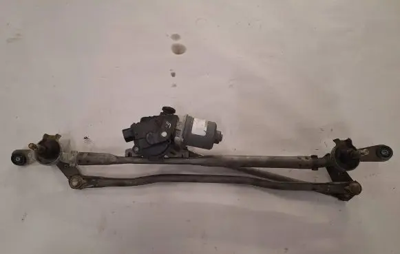 Chrysler Pacifica Front wiper linkage and motor 68229327AB