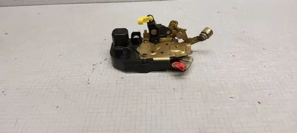 Chrysler Town & Country IV Front door lock