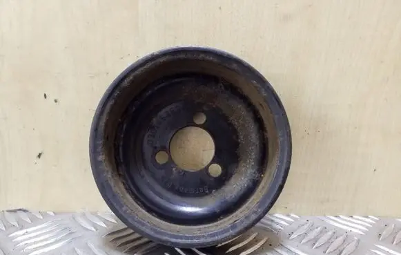 Volkswagen Golf IV Power steering pump pulley 030145269A