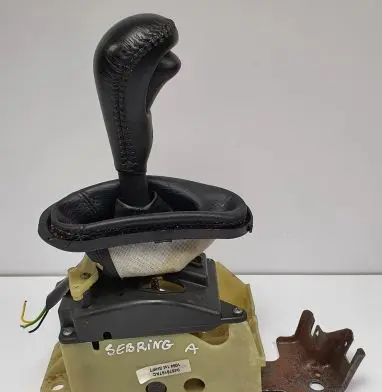 Chrysler Sebring (ST-22 - JR) Gear selector/shifter in gearbox 04578167AC