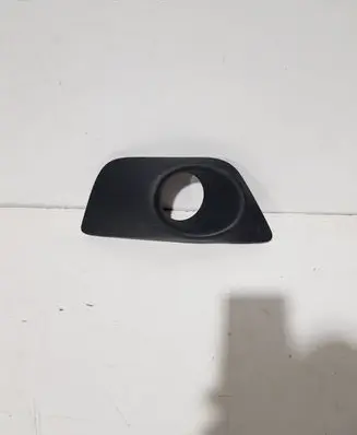 Dacia Sandero Front fog light trim/grill 261A31312R