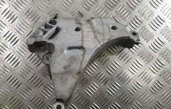 BMW 5 F10 F11 Engine mounting bracket 03L199207