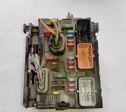 Ford Fiesta BSM Control unit 9661087080 BSML11