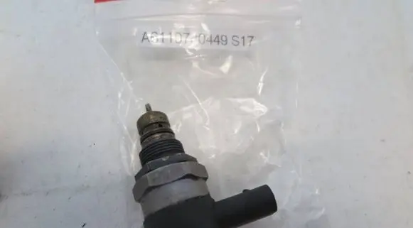 Mercedes-Benz A W169 Fuel pressure sensor A6110780449