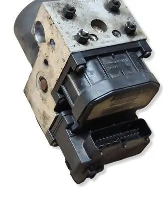 Toyota Corolla E120 E130 ABS Pump 0273004571