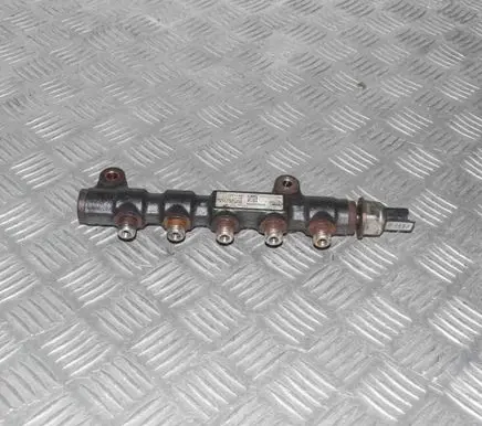 Fuel main line pipe