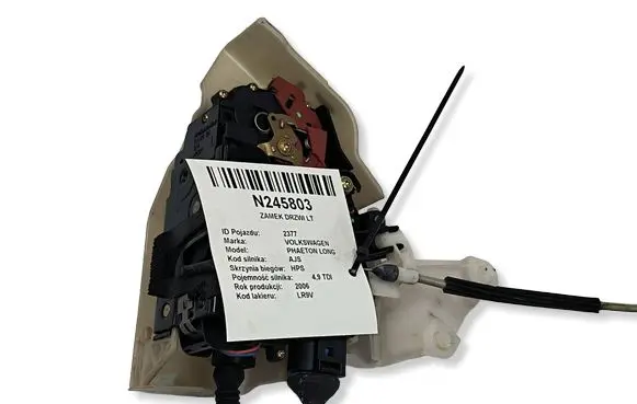 Volkswagen Phaeton Rear door lock 25100D6