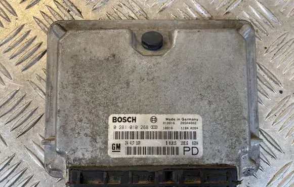 Opel Zafira A Engine control unit/module 24417169 28SA4802 0281010268