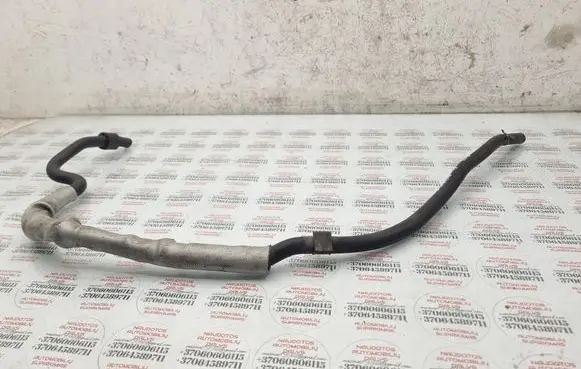 Volkswagen Touareg I Engine coolant pipe/hose 7L6122447AT