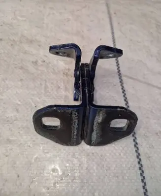 Tesla Model X Front door upper hinge L120038