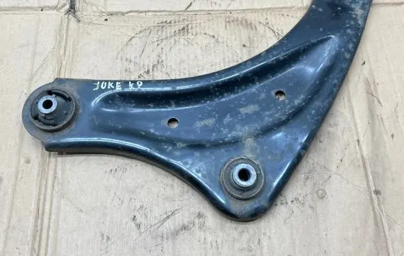 Nissan Juke I F15 Front lower control arm/wishbone