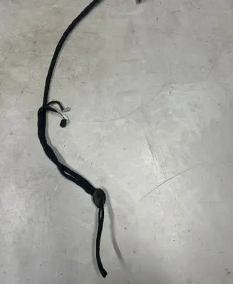 Volkswagen PASSAT B7 Windshield washer fluid hose 1J0955998