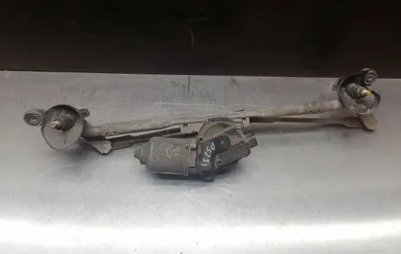Lexus IS 220D-250-350 Front wiper linkage and motor 8511053040 1593000201