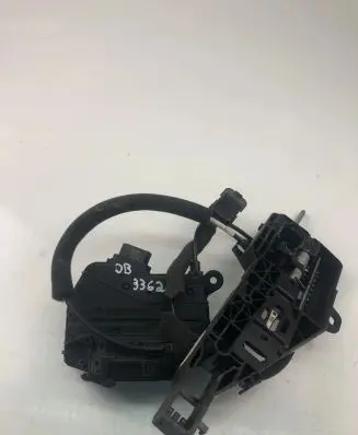 Renault Captur Rear door lock 805027072R