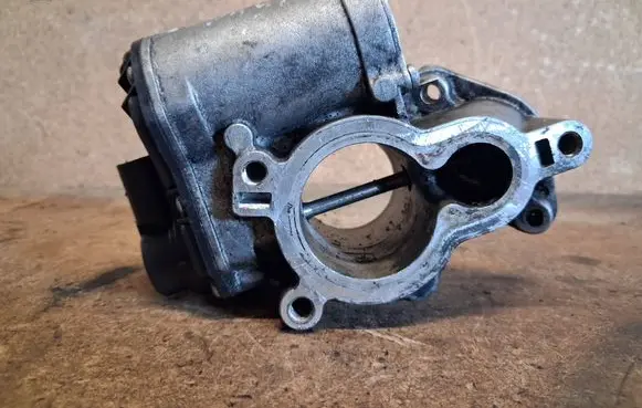 Renault Laguna II EGR valve A2C53179081 CZ308611 8200693739