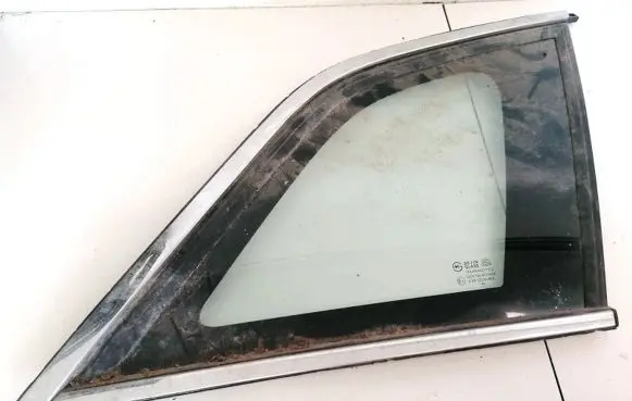 Opel Antara Rear side window 96660069