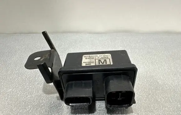 Subaru Forester SJ Window wiper relay 86121FJ002