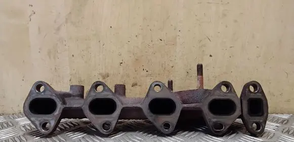 Hyundai ix35 Exhaust manifold