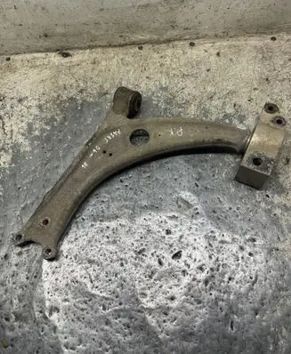 Volkswagen PASSAT B6 Front lower control arm/wishbone