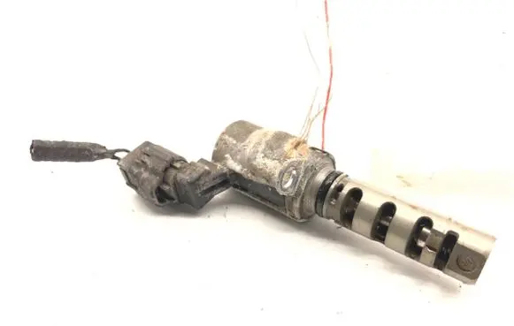 Toyota Yaris Camshaft position sensor 3-0J010