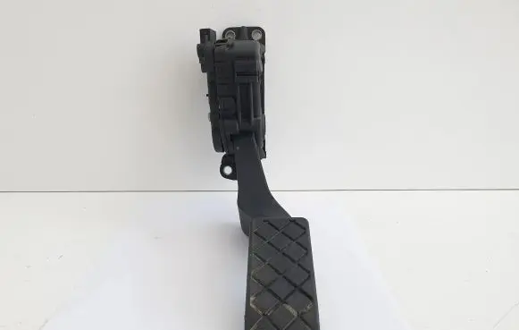 Volkswagen Transporter - Caravelle T5 Accelerator throttle pedal 7H1721503G