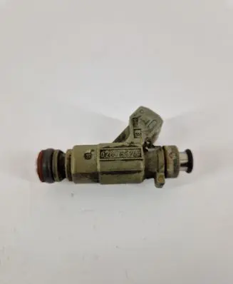 Mercedes-Benz S W220 Fuel injector A1130780049