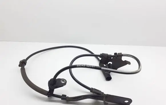 Toyota Avensis T270 ABS brake wheel speed sensor 8954302061
