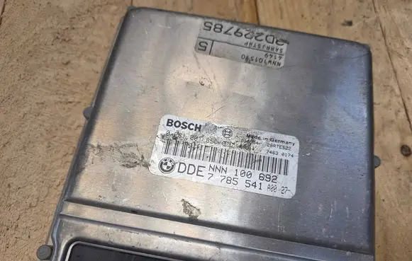 Rover 75 Engine control unit/module 7785541
