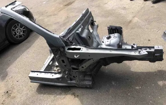 Mercedes-Benz E A207 Front quarter panel 