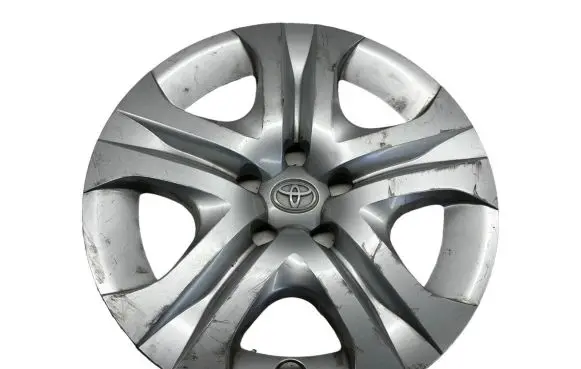 Toyota RAV 4 (XA40) R17 wheel hub/cap/trim 4260242030