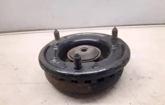 Mitsubishi Galant Coil spring mount MB864798