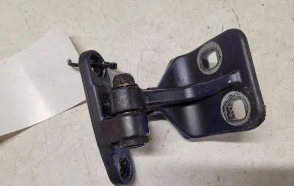 Mercedes-Benz A W168 Front door upper hinge