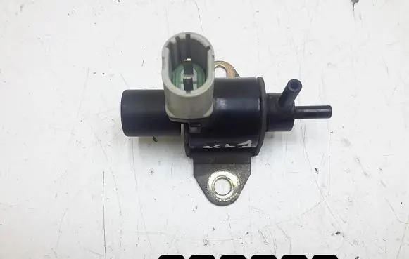 Mitsubishi Carisma Turbo solenoid valve