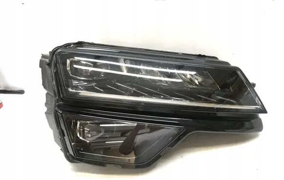 Skoda Karoq Headlight/headlamp 57B941016D