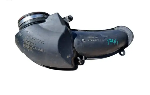 Volvo V40 Intake resonator 31293547