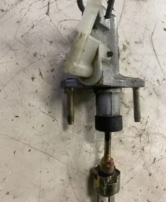 Honda Accord Clutch slave cylinder 