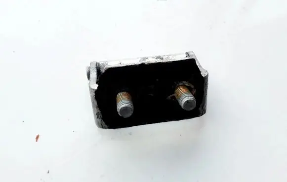 Mitsubishi Space Star Rear door lower hinge