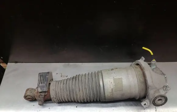 Volkswagen Touareg I Air suspension rear shock absorber 7L6512022E