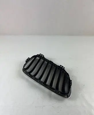 BMW 2 F22 F23 Front bumper upper radiator grill 7295523 7295521 7295525