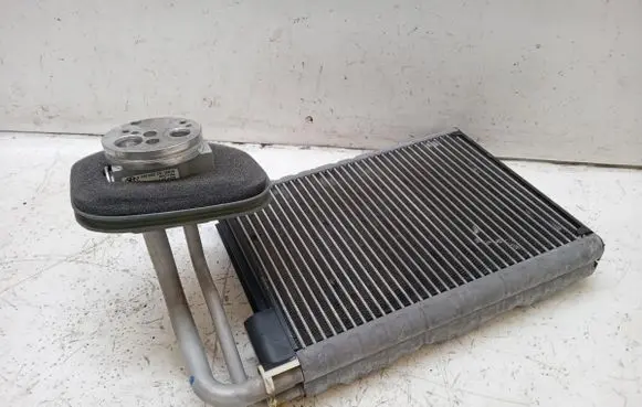 BMW 7 F01 F02 F03 F04 Air conditioning (A/C) radiator (interior) N455706