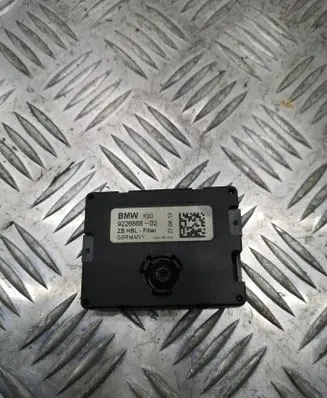 BMW 1 F20 F21 Aerial antenna filter 9226888 1683194A00