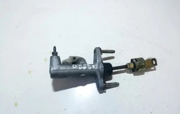 Toyota Corolla E120 E130 Clutch master cylinder