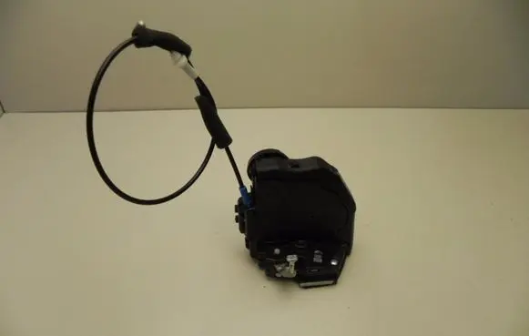 Loading door lock