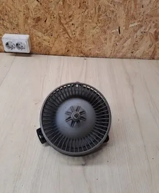 Heater fan/blower