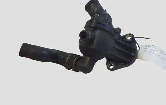 Volkswagen Golf VI Thermostat/thermostat housing 03L121111R